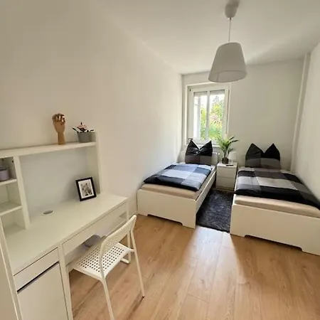 Modernes City-apartment Am See Markkleeberg
